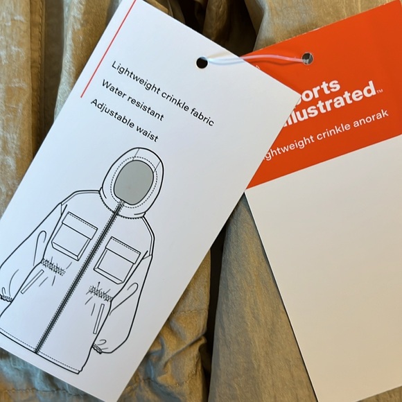 Sports Illustrated Women’s Lightweight Hooded Woven Anorak size XS Linen color - Picture 12 of 12